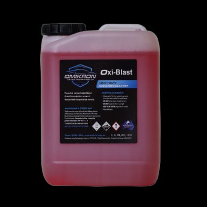 Picture of OMIKRON OXIBLAST Powerful concentrate cleaner. Great for oxidation removal. Not suitable for polished metals - OXIBLA5
